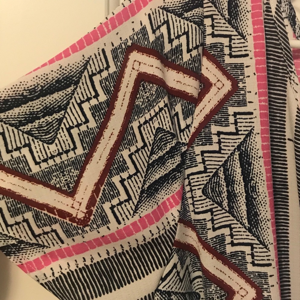 Plus Aztec dress - Picture 2 of 7